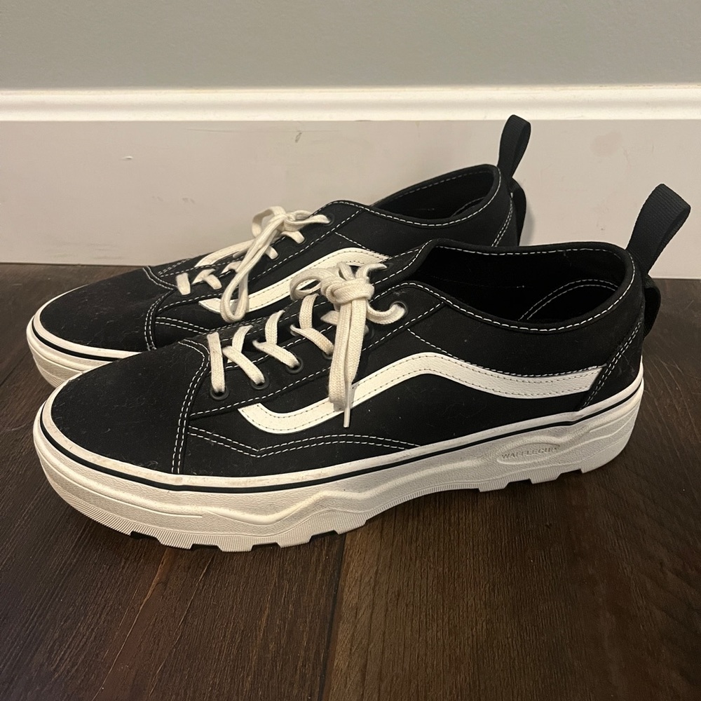 Men’s Vans Black Sentry Old Skool Size 11.5